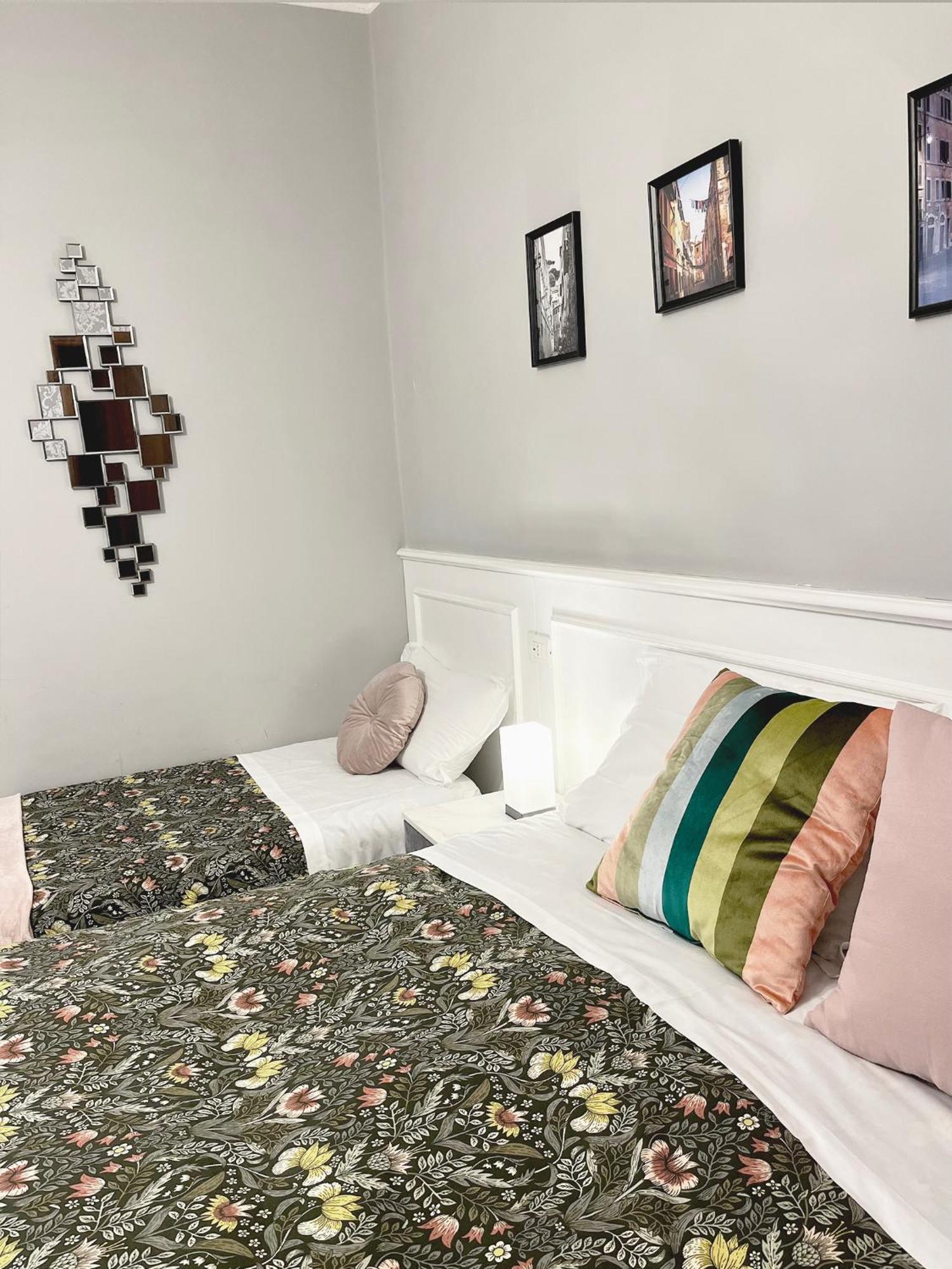 Monti49 Guesthouse روما المظهر الخارجي الصورة